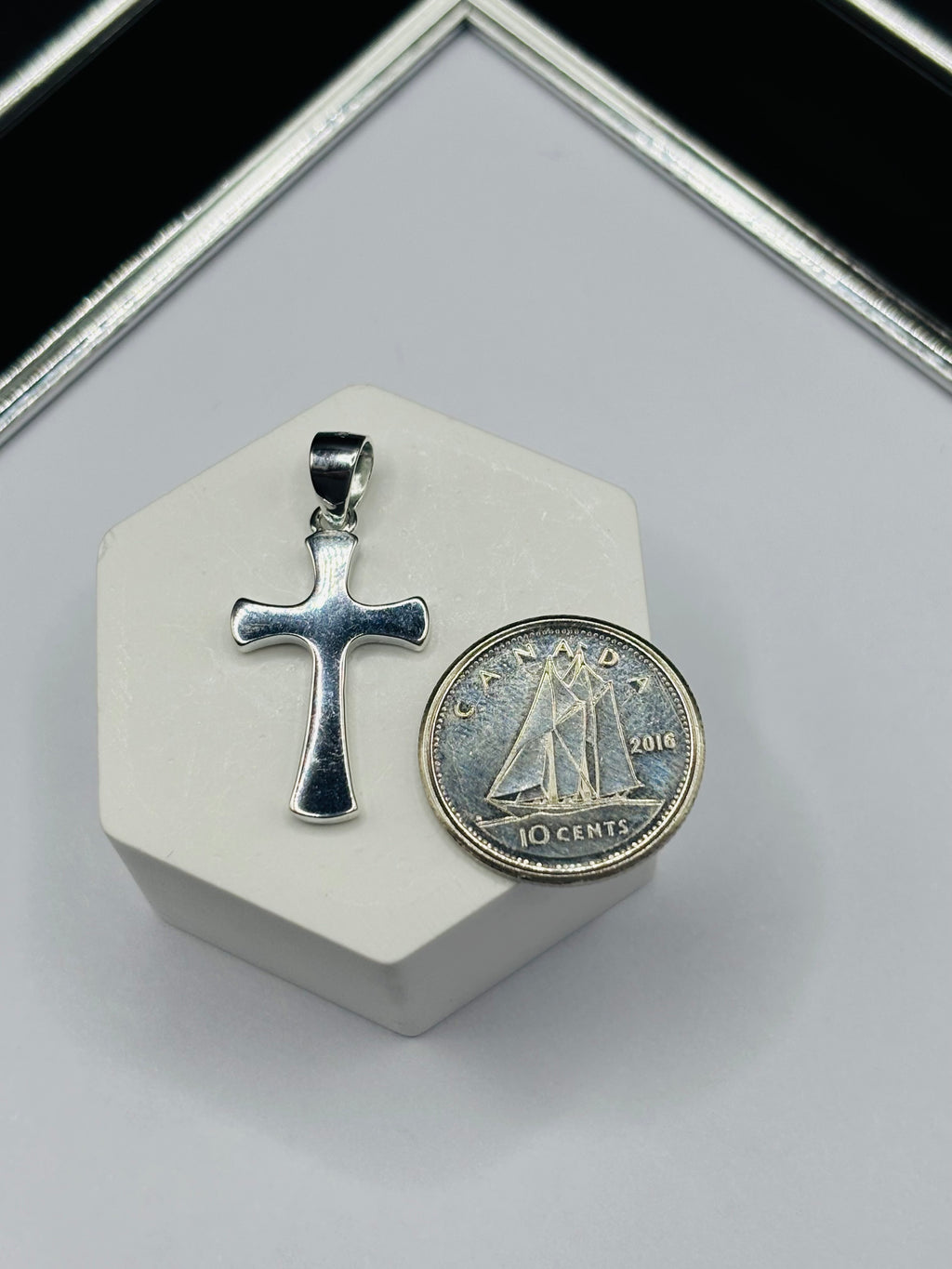 S925 Plain Cross Pendant