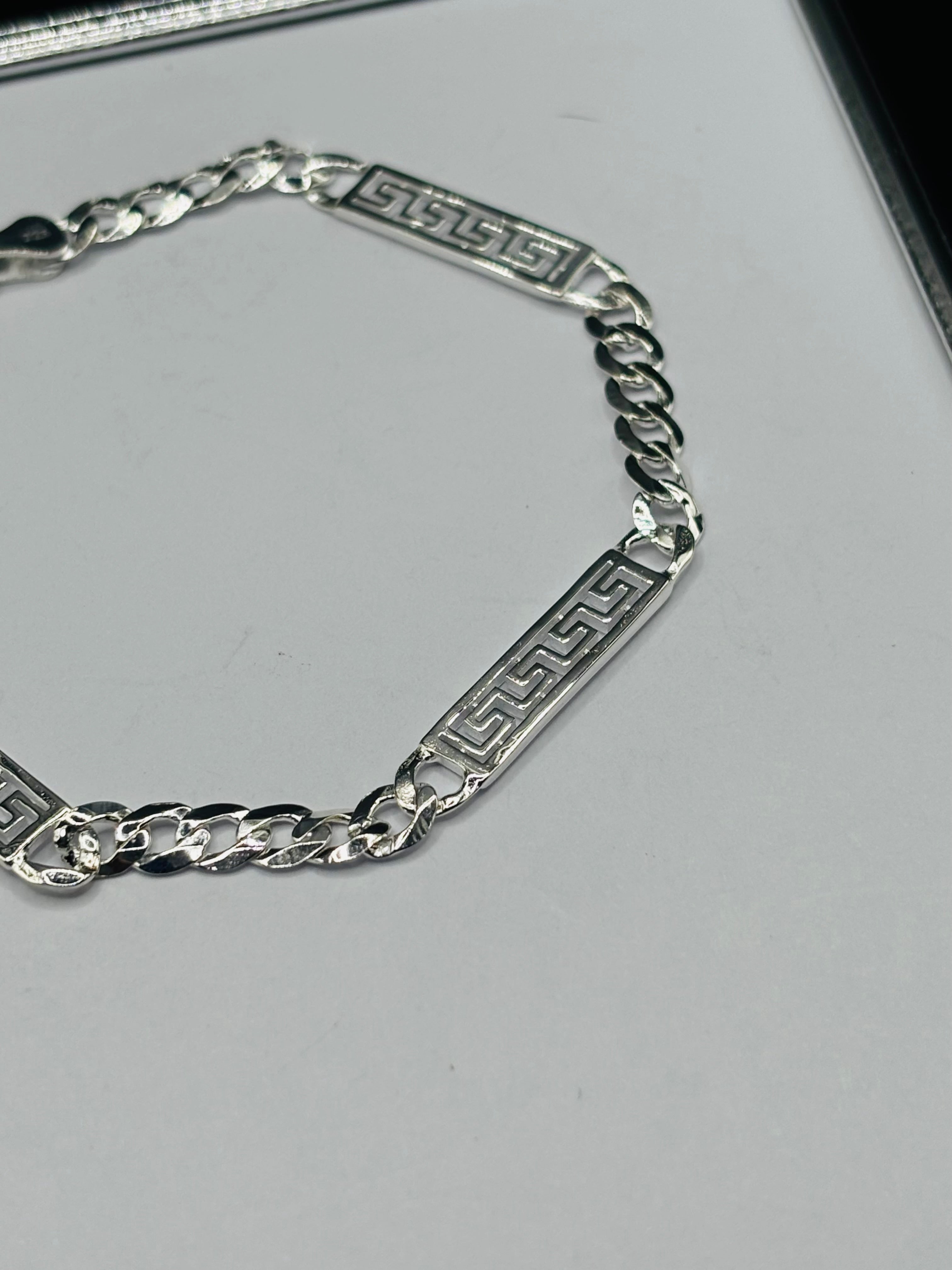 S925 Silver F Bracelet