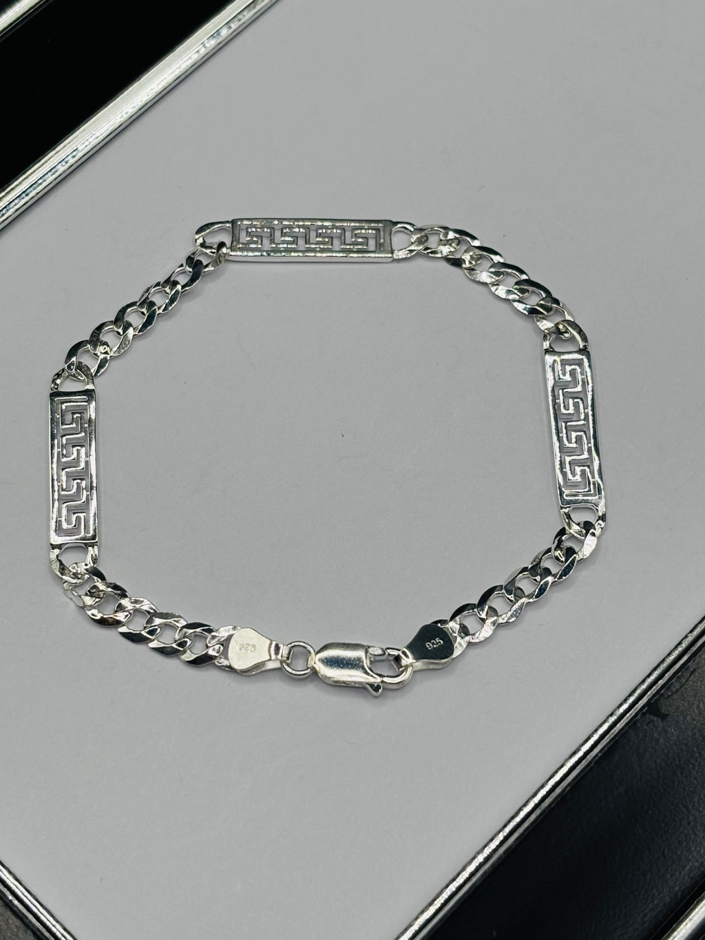 S925 Silver F Bracelet