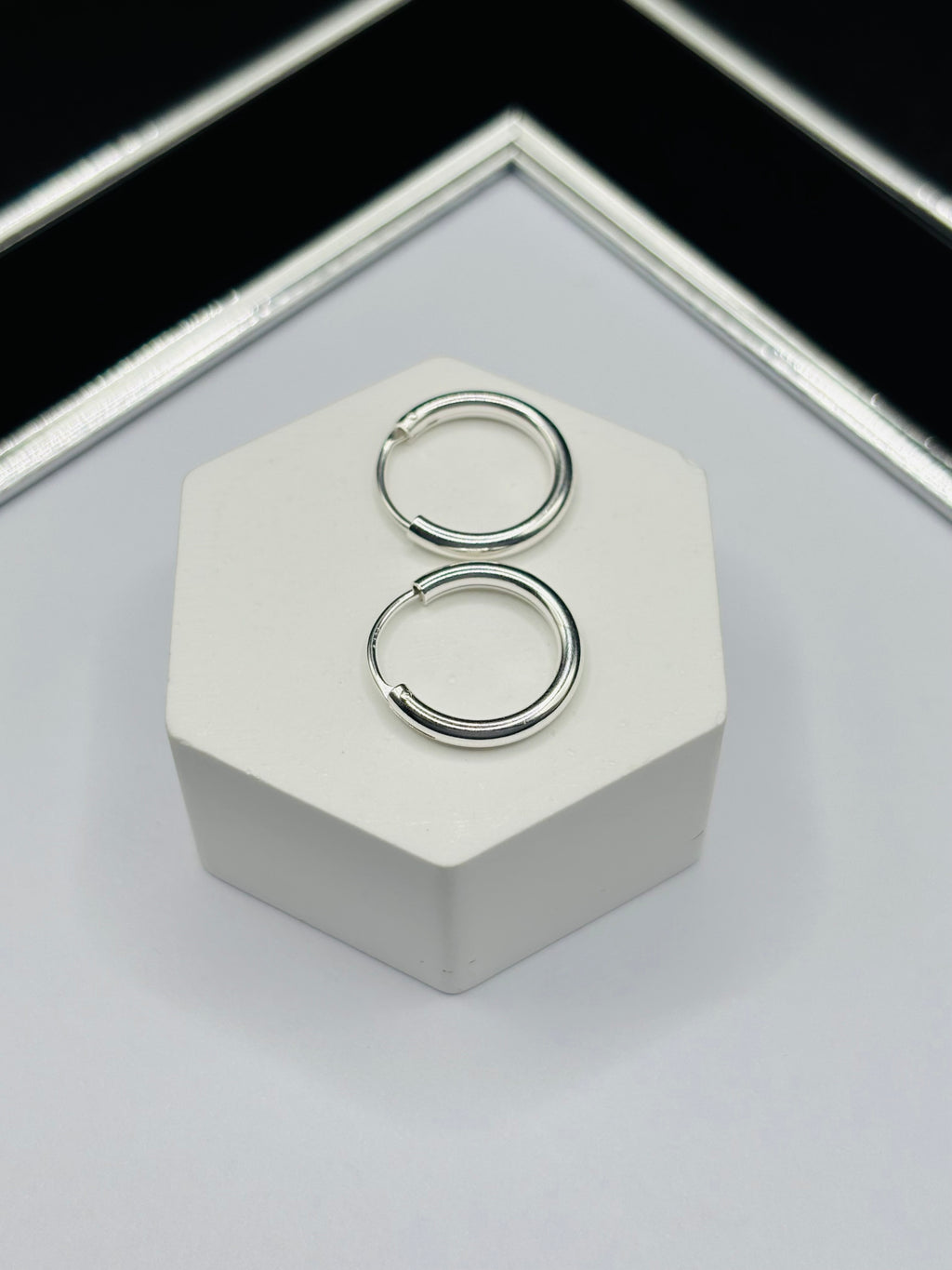 S925 Silver Plain Loop Earrings