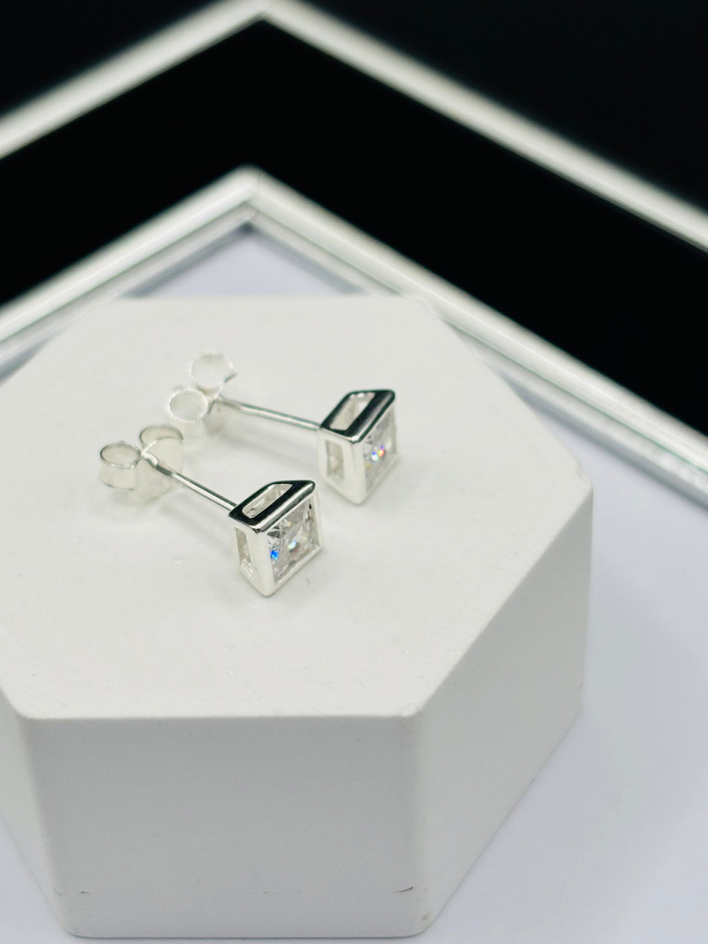 S925 Silver Square Earrings 5 mm