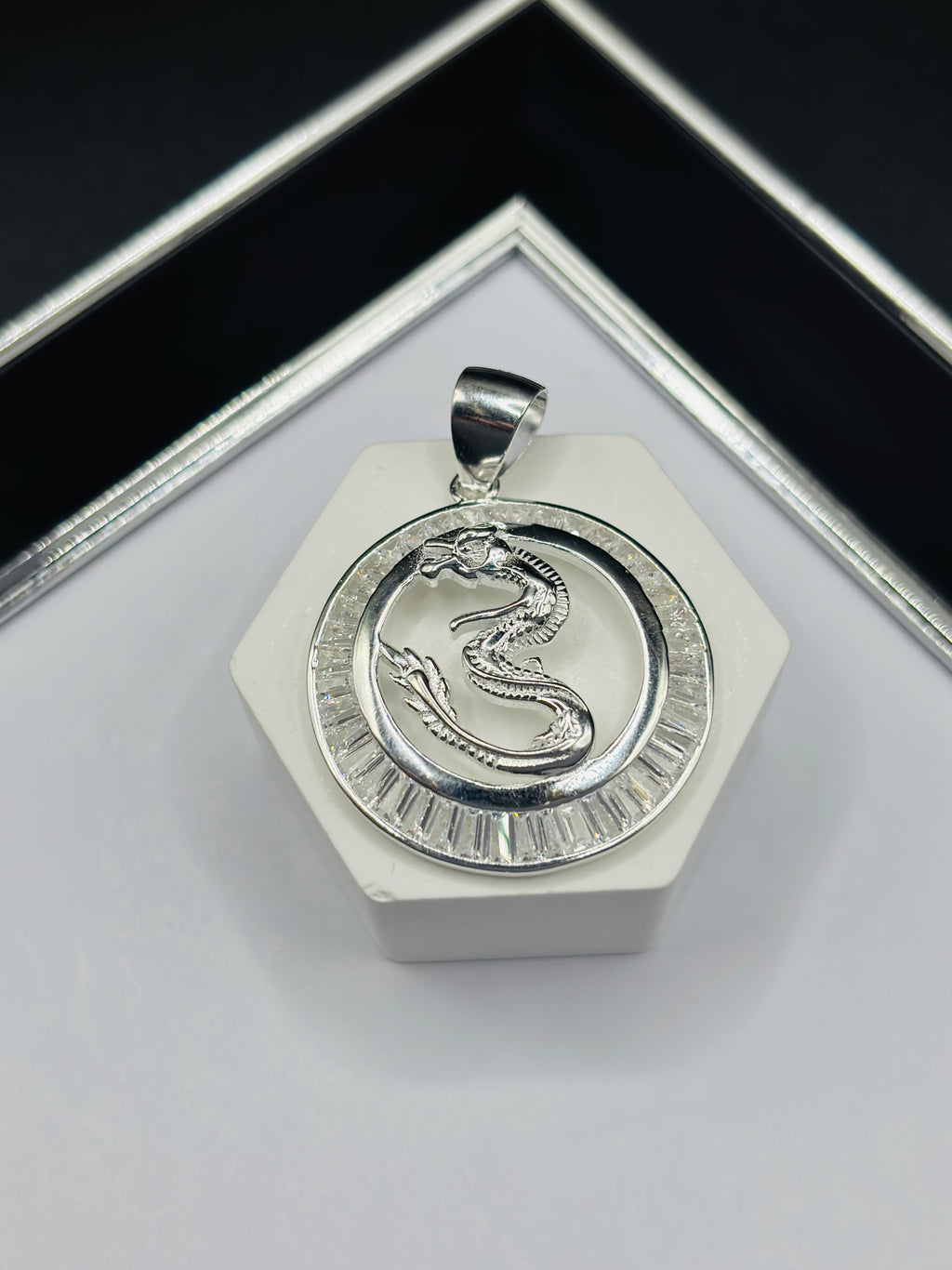 S925 Silver Circle Dragon Pendant