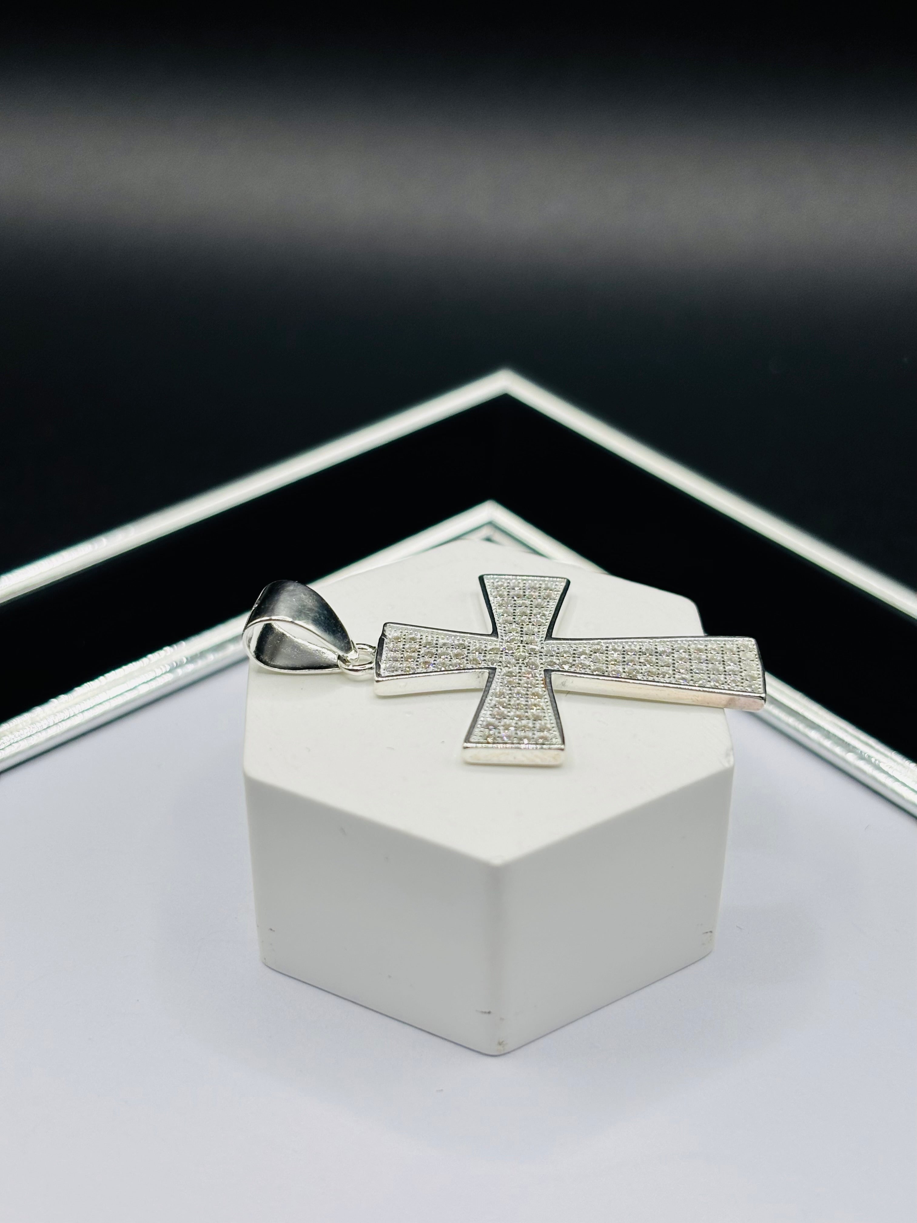 S925 Silver Cross Stone Pendant