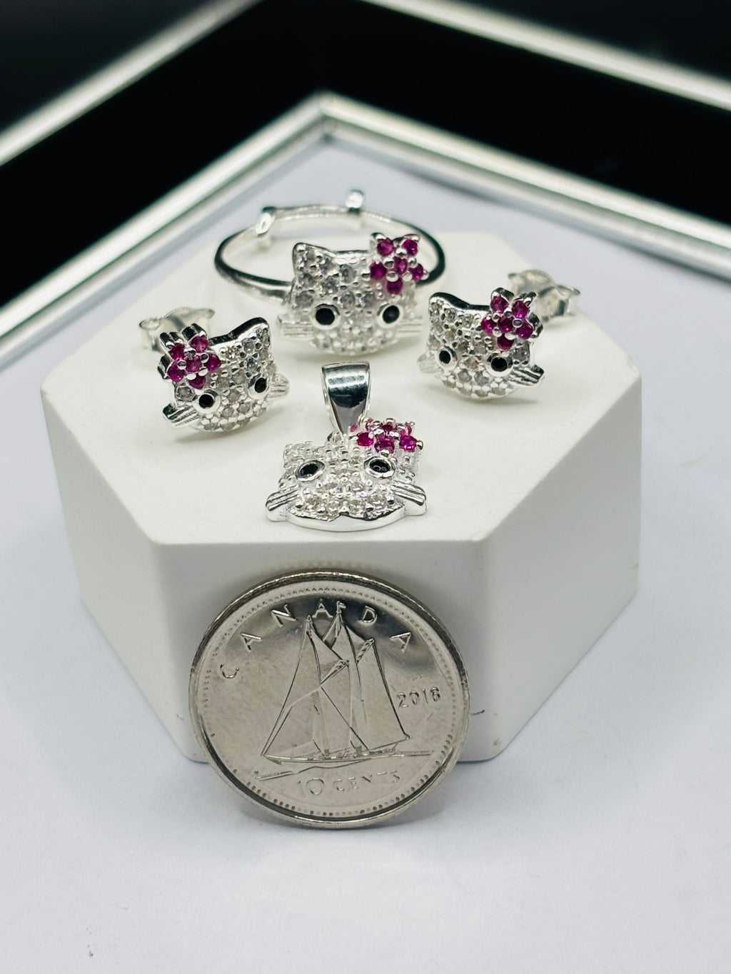 S925 Silver HK Ring, Earrings and Pendant Kids Set