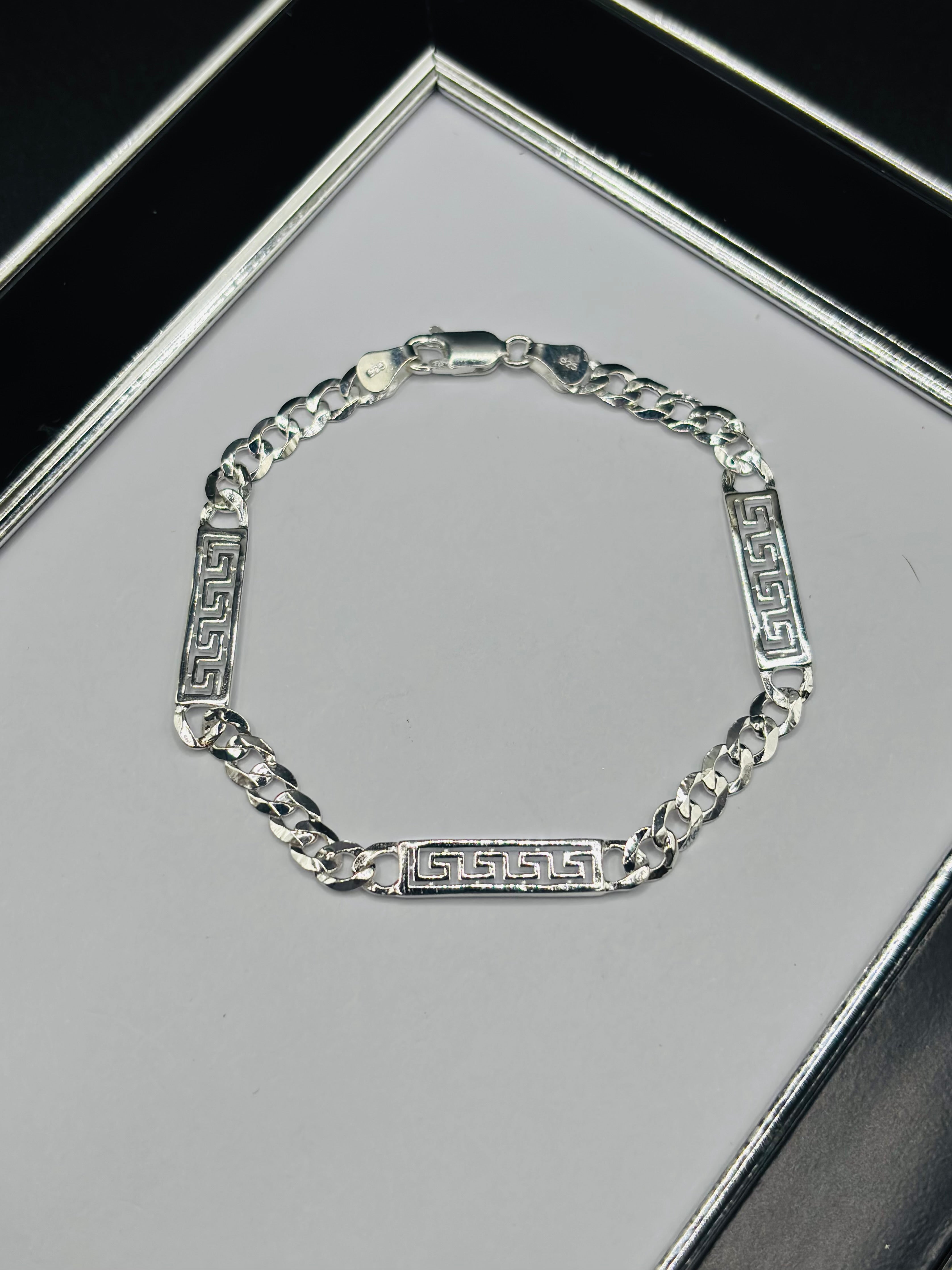 S925 Silver F Bracelet