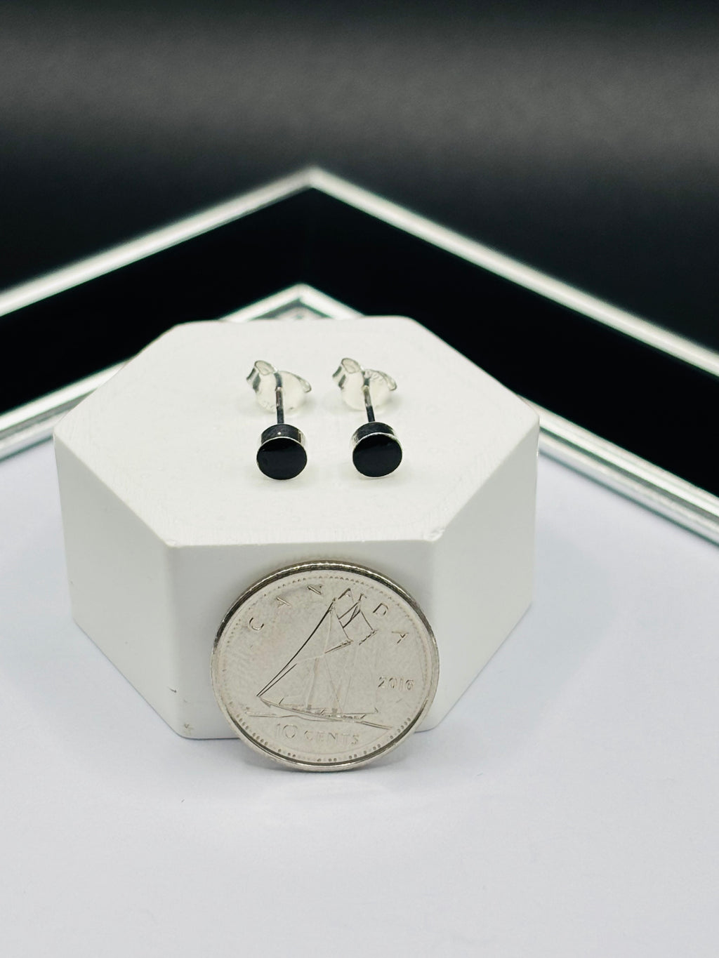 S925 Silver Black Earrings