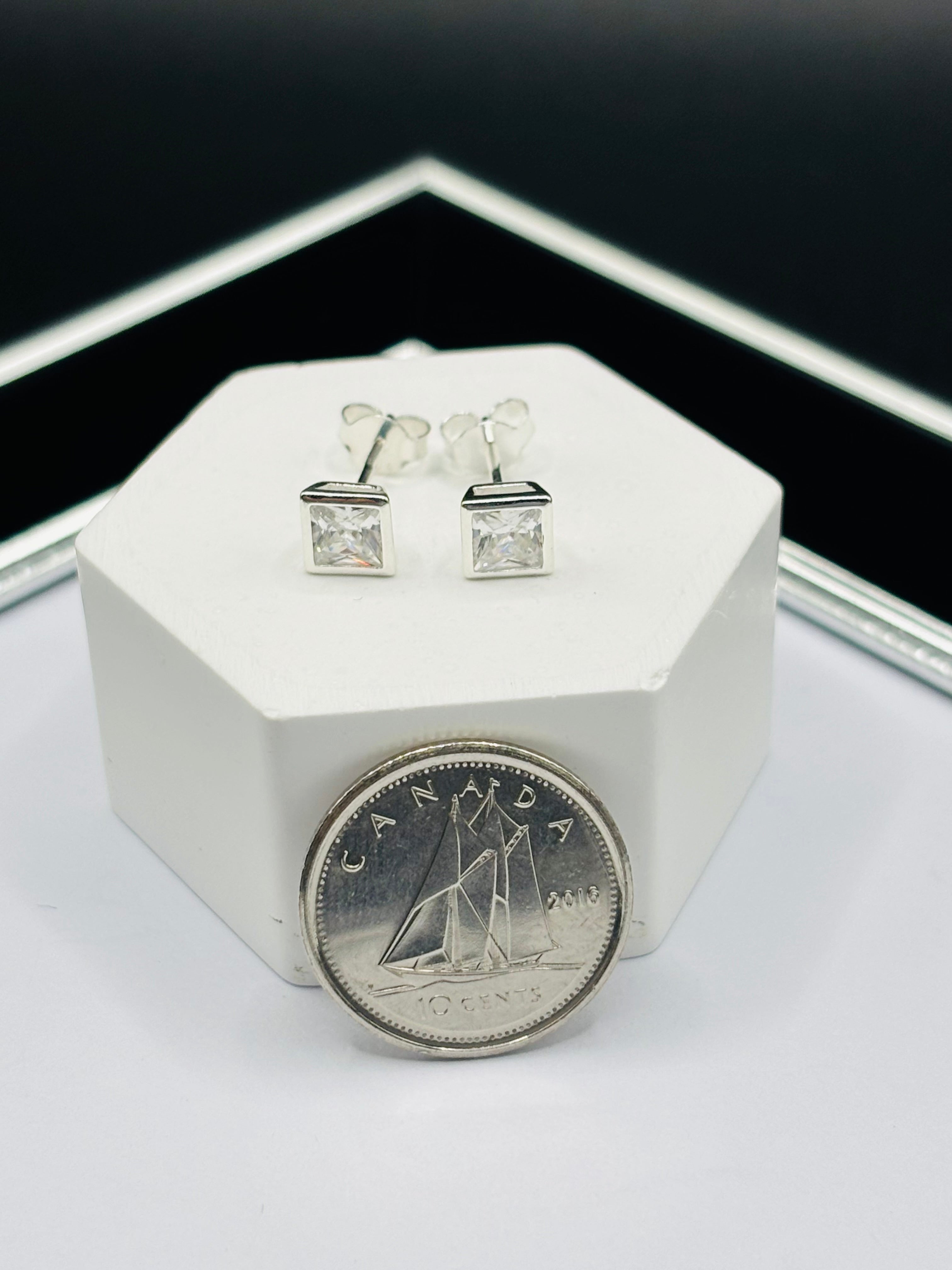 S925 Silver Square Earrings 5 mm