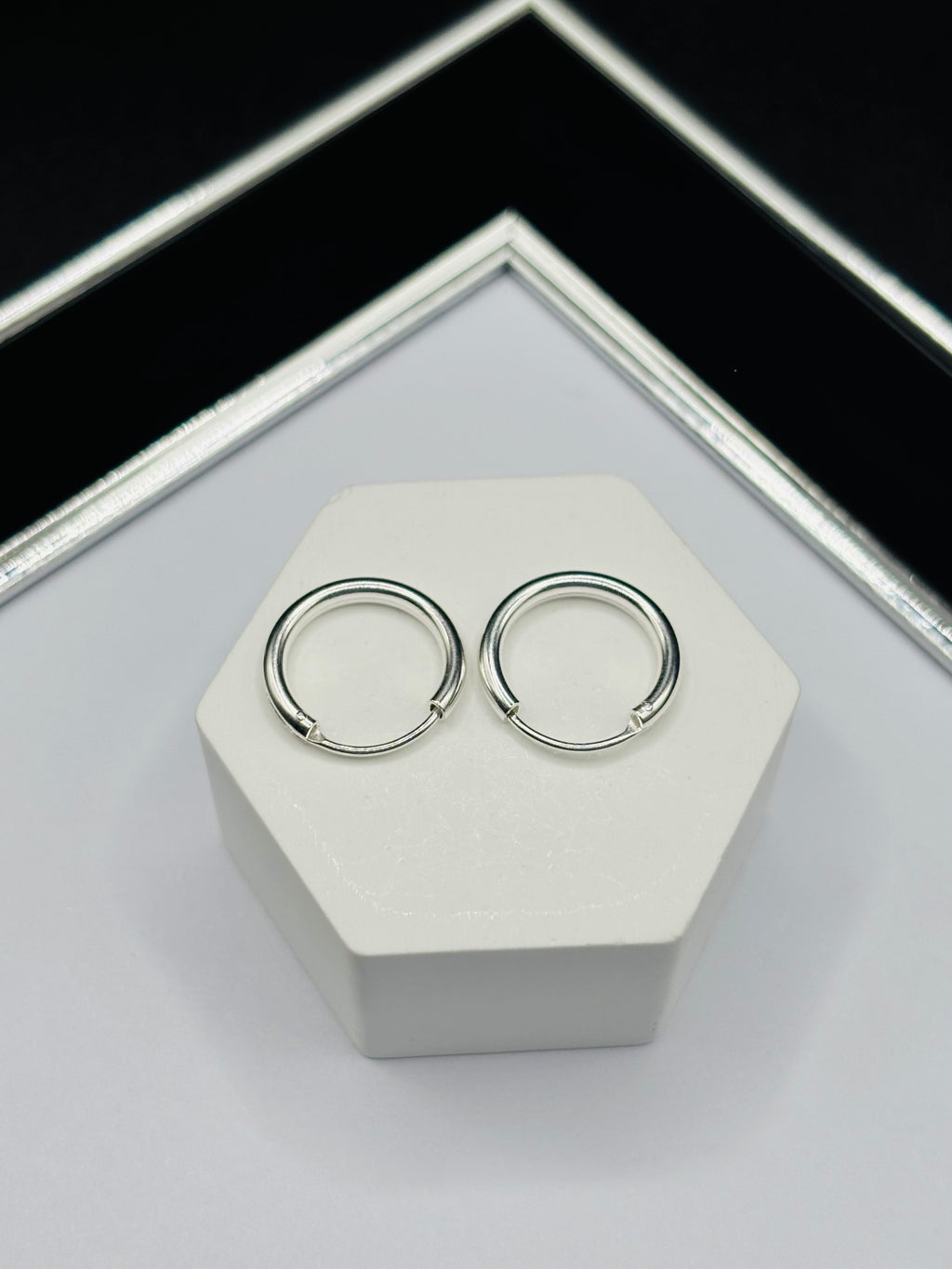 S925 Silver Plain Loop Earrings